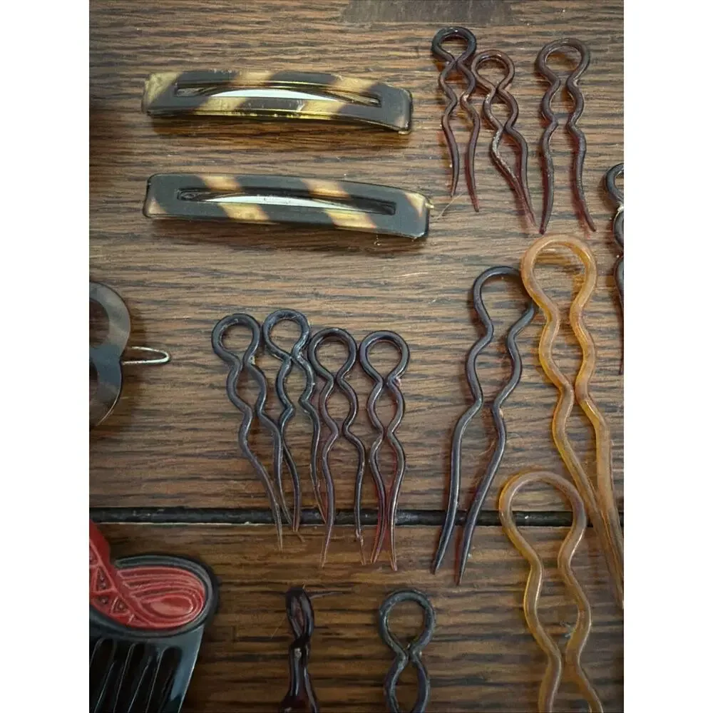 Vintage Lot Of Hair Pins Clips Berets Combs Hand Painted, Celluloid 50’s - 90’s